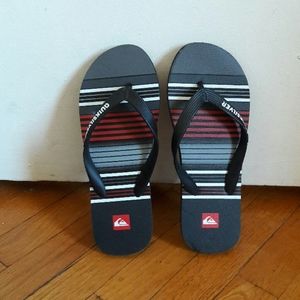 Quiksilver Flip-Flops Sz 8